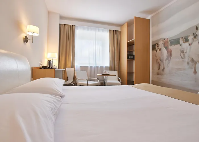 Mycontinental Gara De Nord 3*