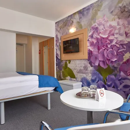 Mycontinental Gara De Nord 3*