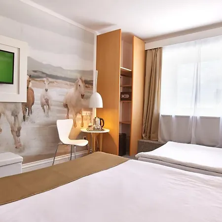 Mycontinental Gara De Nord 3*