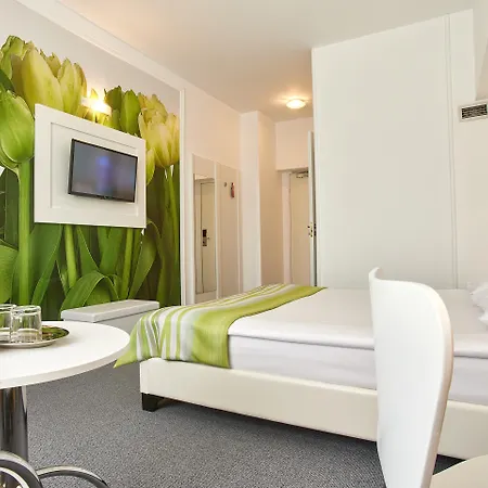 Hotell Mycontinental Gara De Nord Bukarest