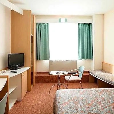 Hotell Mycontinental Gara De Nord