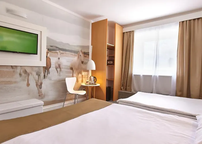 Mycontinental Gara De Nord 3*