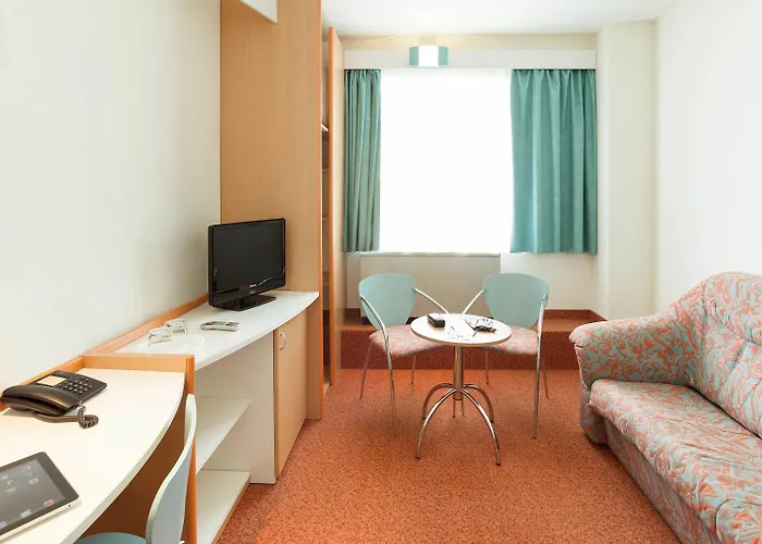 Mycontinental Gara De Nord 3*